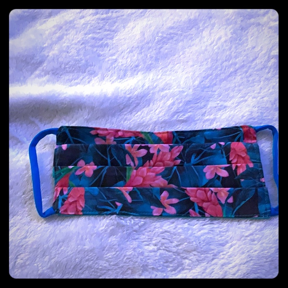 Kalokini face mask, NWOT